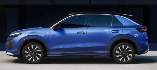 Volkswagen T-Roc 1.5 eTsi Life First Edition !!!Profiteer ook van ¤ 4.000 inruilpremie!!!