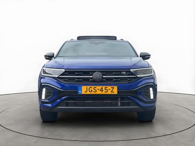 Volkswagen T-Roc 1.5 TSI 150PK R-Line Pano Dode-Hoek IQ Lights
