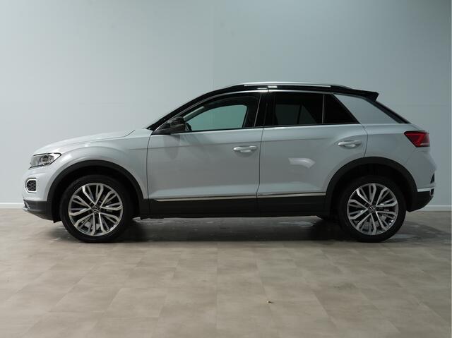 Volkswagen T-Roc 1.0 TSI Style Business Navigatie Camera 237