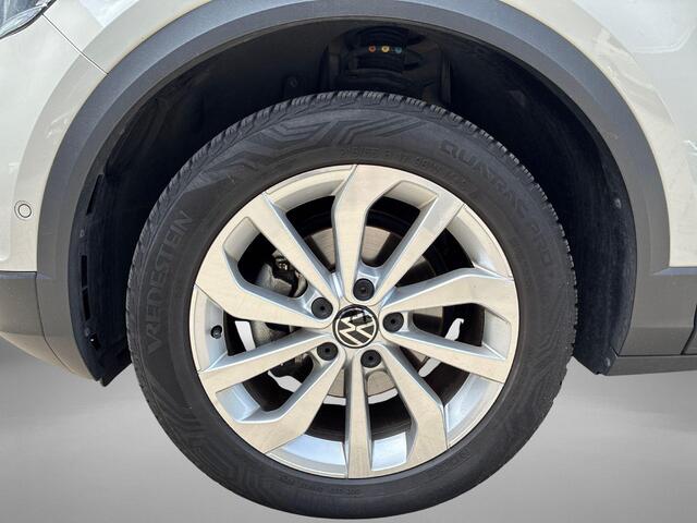 Volkswagen T-Roc 1.0 TSI 110pk Life · Camera · Apple/Android Car Play · Parkeer assistent · ACC · Clima · Draadloze Telefoonlader · Elek. Inklapbare Spiegels · Garantie t/m 28-03-2028 of 100.000km