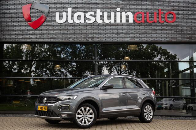 Volkswagen T-Roc 1.5 TSI Sport , Adap. cruise, Trekhaak, Stoel/stuurverwarming,