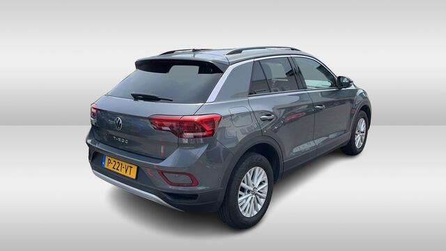 Volkswagen T-Roc 1.0 TSI Life Business Navigatie / Parkeersensoren / Clima / LED verlichting / LM Velgen / App-connect