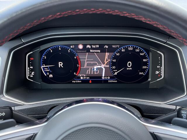 Volkswagen T-Roc 1.5 TSI Sport Business R | 150PK/Voll.Historie/Navi/Pano.Dak/Adapt.Cruise/Camera/Stoelverw./19"/Sfeerverl./Apple CarPlay-Android Auto