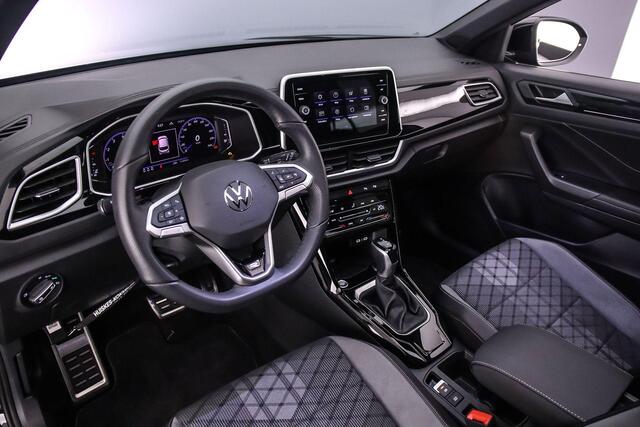 Volkswagen T-Roc R-Line 1.5 TSI 150pk DSG Automaat Panoramadak, Adaptive cruise control, Achteruitrijcamera, LED koplampen, Parkeersensoren, Airco, App connect