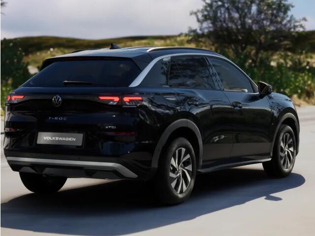 Volkswagen T-Roc Limited Edition 1.5 eTSI 116 PK 7 versn. DSG · Comfort Pakket · Draadloze telefoonlader ·