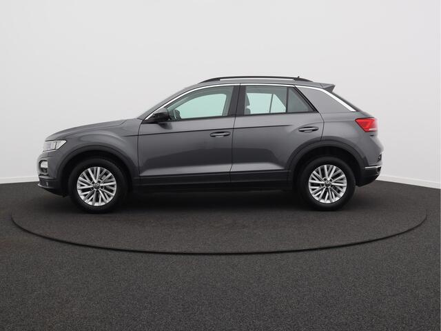 Volkswagen T-Roc 1.0 TSI Style/ lage km/ trekhaak!