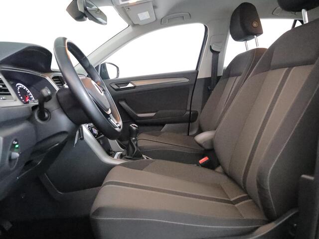Volkswagen T-Roc 1.0 TSI Style 110 pk | Navigatie via App | Parkeersensoren | Adaptieve cruise control | Apple Carplay/Android Auto |