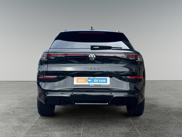 Volkswagen T-Roc 1.5 TSI 150pk R-Line Edition Achterklep elektrisch | Trekhaak | 'Side Assist' |