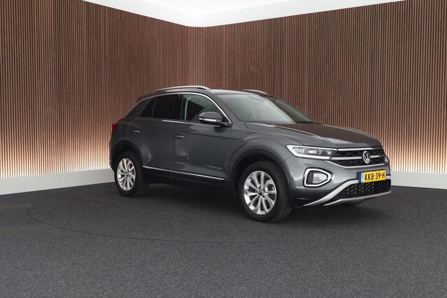 Volkswagen T-Roc 1.5 TSI 150pk DSG Style Trekhaak Camera LED Virtual Cockpit Navigatie
