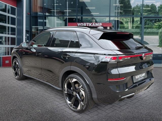 Volkswagen T-Roc 1.5 eTSI R-LINE PANO-DAK/TREKHAAK/CAMERA/20''INCH/IQ-LIGHTS