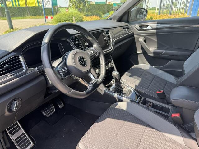 Volkswagen T-Roc 1.5 TSI Sport R-line | ACC | LED | Trekhaak | Camera | App-connect | 1e eig.