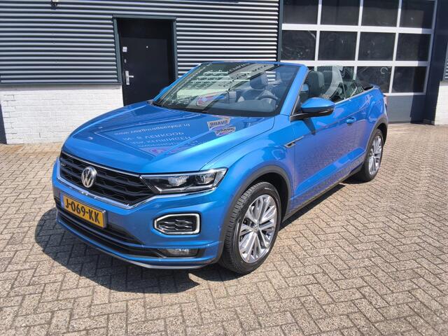 Volkswagen T-Roc Cabrio 1.5 TSI R-Line . Cabrio. Navigatie en Camera. alarm systeem