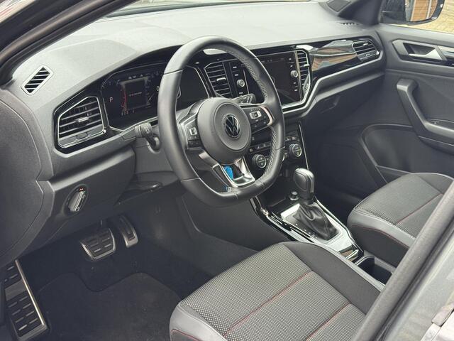 Volkswagen T-Roc 1.5 TSI Sport,19 inch,Navi,Trekh,Carpl,Led,Digital