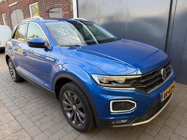 Volkswagen T-Roc 1.0 TSI Style Panodak LED Adapt. cruise NL auto