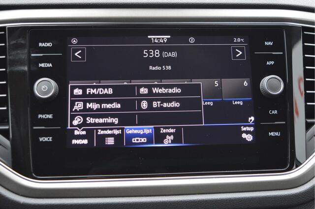 Volkswagen T-Roc 1.5 TSI Style Automaat NL-auto / Clima / Adaptieve cruise