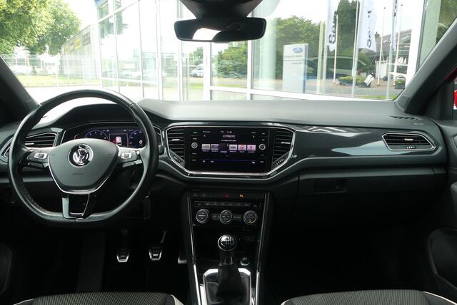 Volkswagen T-Roc 1.5 TSI Sport WINTER PACK, ADAPT. CRUISE, CLIMA, NAVI, PDC V&A, APPLE CARPLAY/ANDROID AUTO, LANE ASSIST, 101.921KM