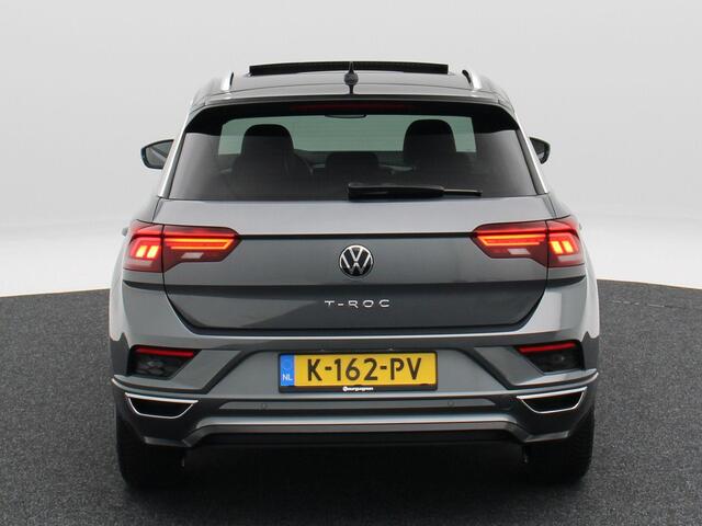 Volkswagen T-Roc 1.5 TSi 150 Pk Automaat R line | Trekhaak | Stoelverwarming | Panorama dak | Camera | Adaptive Cruise | Climatronic | Carplay | 19 Inch | 58.509 Km !!