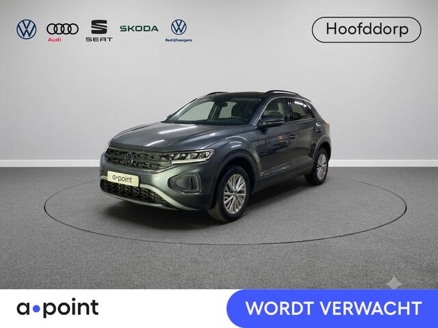Volkswagen T-Roc 1.5 TSI Life 150 pk Automaat (DSG) | Navigatie via App | Parkeersensoren (Park assist) | Achteruitrijcamera | Adaptieve cruise control | Autom. airco |