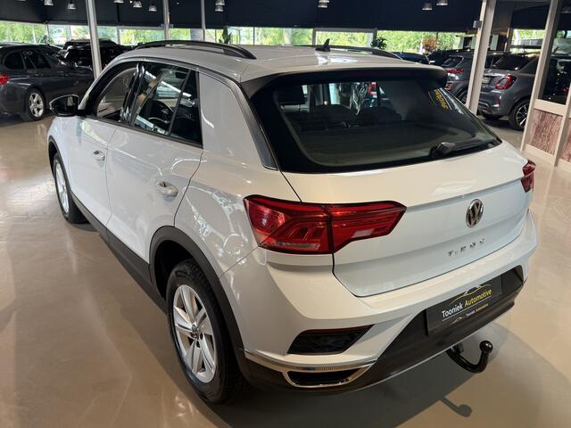 Volkswagen T-Roc 1.5 TSI Style climat/cruise control en navigatie