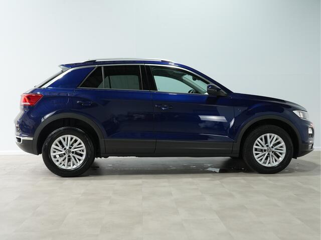 Volkswagen T-Roc 1.0 115pk TSI Style Navigatie achteruitrijcamera 212
