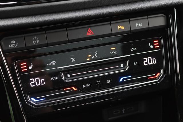 Volkswagen T-Roc 1.5 TSI 110kW DSG-7 R-Line Black Style IQ.Light/Camera/Virtual Cockpit Pro/ErgoActive/18"