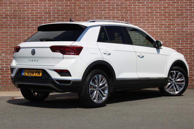 Volkswagen T-Roc 1.5 TSI 150PK Sport Business R |LED|ACC|18-INCH|STOELVERWARMING|