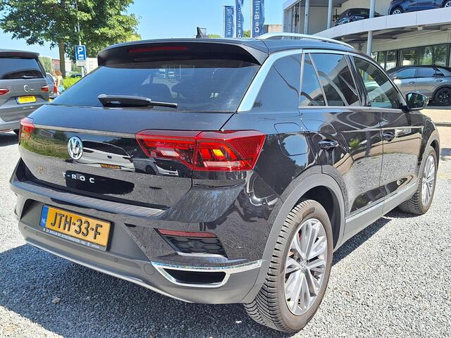 Volkswagen T-Roc 1.5 TSI 150pk DSG Sport (Trekhaak,Virtual,Camera)