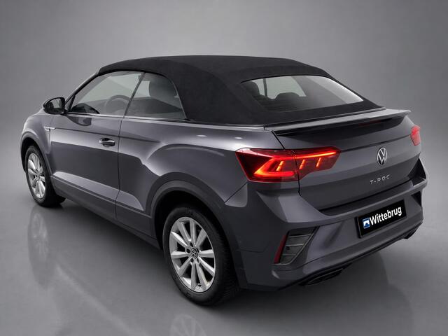 Volkswagen T-Roc Cabrio 1.5 TSI R-Line / AUTOMAAT/ PARK.SENSOREN V+A/ CAMERA/ STUUR+STOELVERWARM./ APP-CONNECT/ ACC/ KEYLESS/ DODEHOEK/ RIJ-MODI/ DIGITAL DASH/ NAVI/ DAB/ CLIMA/ IQ.LIGHT/ 19'' LMV