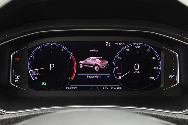 Volkswagen T-Roc 2.0 TSI 4Motion Sport Virtual Cockpit, LED, Camera, ACC, Apple Carplay, Trekhaak