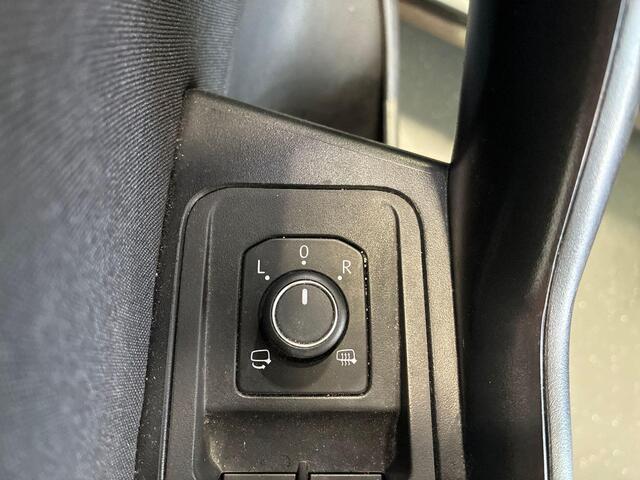 Volkswagen T-Roc 1.5 TSI 150pk DSG Sport · Panoramadak · Camera · Keyless · Apple/Android Car Play · Dodehoek Detectie · P-Sensoren · 17'' Inch ·