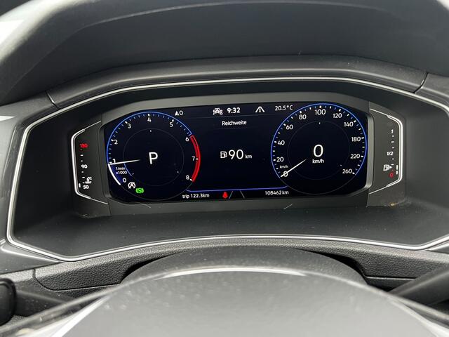 Volkswagen T-Roc 1.5TSI 150pk DSG Sport | ACC | LED | Parkeersensoren