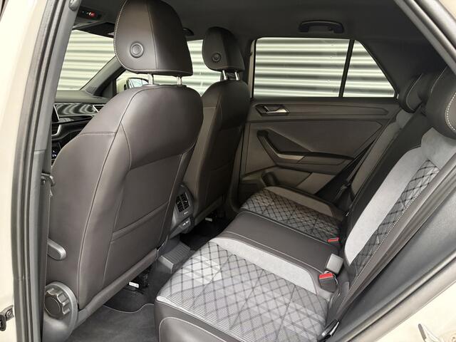 Volkswagen T-Roc 1.5 TSI R-LINE/IQ LIGHT/IQ DRIVE/EL A KLEP/KEYLESS/STOEL STUUR VERW/ENZ