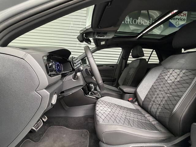 Volkswagen T-Roc 1.5 TSI R-LINE/BLACK STYLE/PANO/IQ DRIVE/EL A KLEP/19 INCH/ENZ