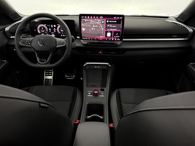 Volkswagen T-Roc 1.5 TSI R-Line Edition Nieuwe model!, Panoramadak, Camera, Iq lights, Navi, Half leder, Stoel/Stuurverwarming, Cruise control adaptief, Sfeerverlichting, Elektrische trekhaak, Elektrische achterklep, Keyless start,