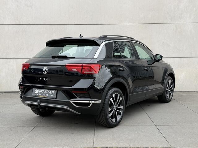 Volkswagen T-Roc 1.5 TSI Style Business ACC-Nav-17"-Trekhaak