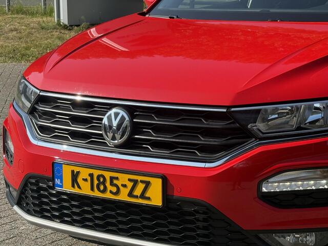 Volkswagen T-Roc 1.5 TSI Style Trekhaak 1500kg l rijklaarprijs !