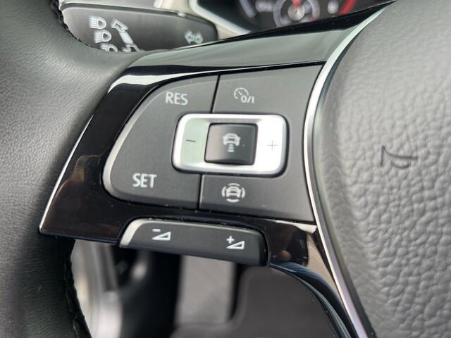 Volkswagen T-Roc 1.0 TSI Style ( Zeer nette auto volledig onderhouden )