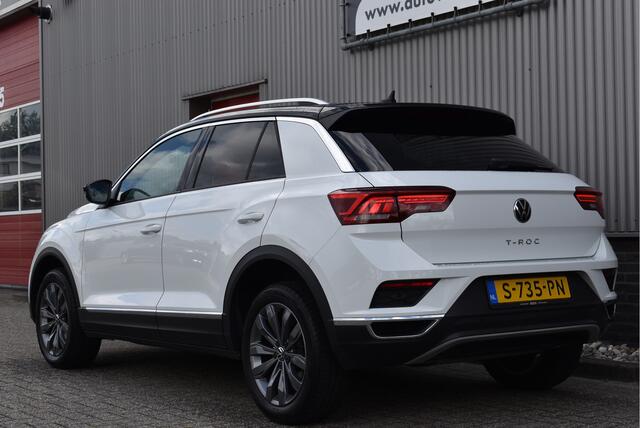 Volkswagen T-Roc 1.5 TSI Sport Virtual cockpit, Adaptive cruise, Camera, Carplay, Elek. achterklep