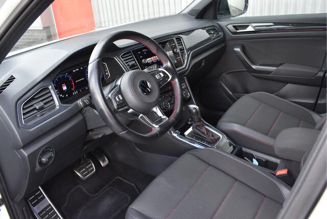 Volkswagen T-Roc 1.5 TSI Sport Virtual cockpit, Adaptive cruise, Camera, Carplay, Elek. achterklep