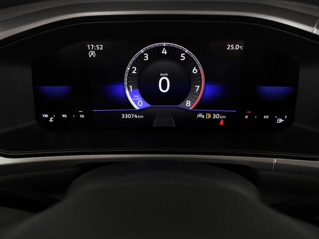 Volkswagen T-Roc 1.0 TSI Life 110 pk | Navigatie via App | LED Koplampen | Parkeersensoren (Park assist) | Achteruitrijcamera | Autom. airco | Keyless |