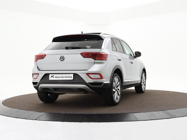 Volkswagen T-Roc 1.5 TSI 150pk DSG Style · Leder · Panoramadak · Camera · Matrix LED · Keyless · Dodehoeksensor ·