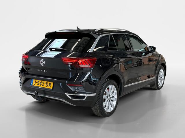 Volkswagen T-Roc 1.5 TSI Sport Business R I Trekhaak I DSG I Camera I Stoelverwarming I