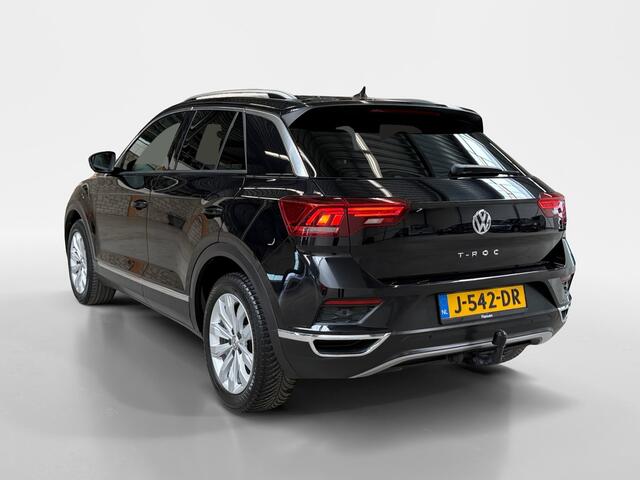 Volkswagen T-Roc 1.5 TSI Sport Business R I Trekhaak I DSG I Camera I Stoelverwarming I