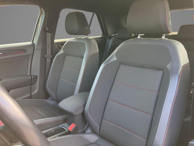 Volkswagen T-Roc 1.5TSI/150PK Sport Business R DSG · R-line exterieur · Navigatie · Apple/Android Car Play · Camera + Parkeersensoren