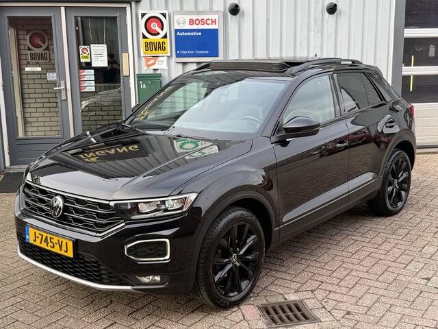 Volkswagen T-Roc 1.5 TSI Sport. | AUTOMAAT | PANO | CAMERA | VIRTUAL COCKPIT | NAVI |
