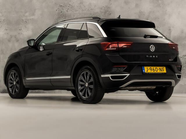 Volkswagen T-Roc 2.0 TSI 4Motion Sport R 190Pk Automaat (VIRTUAL COCKPIT, APPLE CARPLAY, STUUR/STOELVERWARMING, CAMERA, SPORTSTOELEN, GETINT GLAS, ELEK ACHTERKLEP, KEYLESS, NIEUWSTAAT)