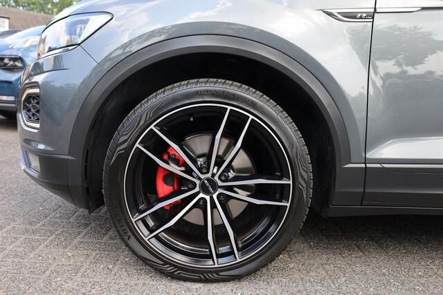 Volkswagen T-Roc 1.0 TSI R-line Style CARPLAY DAB NAVI COCKPITVIEW STOELVERWARMING 2xPDC ACC 19"LMV ALL-SEASONS NAP ZEER-NETJES!!