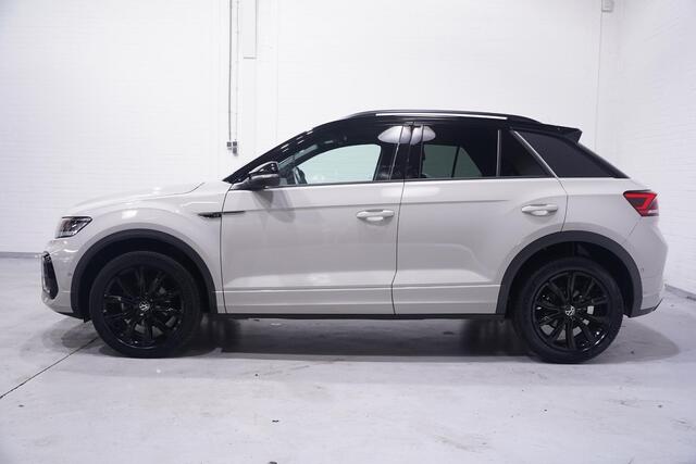 Volkswagen T-Roc 1.5 TSI R-Line NAP 2e eigen. r-line interieur/exterieur Comfort-pack Private-glas Multimedia-pack Led-verlichting 18"-lmv PDC v+a Black-pack electrische-achterklep ACC stoelverwarming ECC Navigatie Camera APPLE-carplay