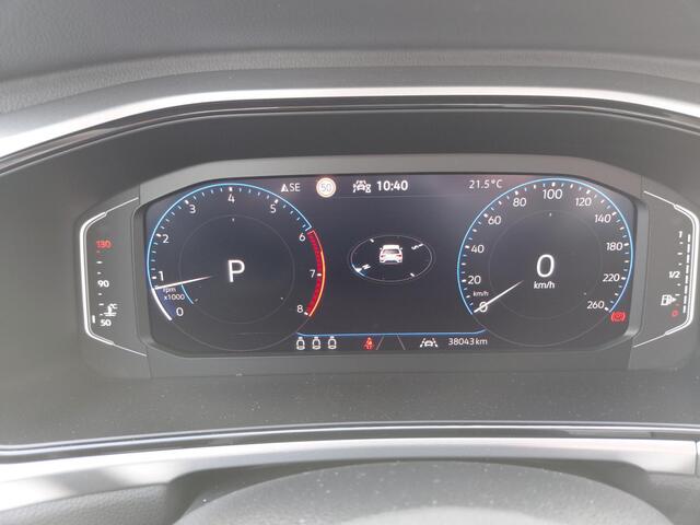 Volkswagen T-Roc 1.5 TSI Life Edition | Multimedia | Camera |