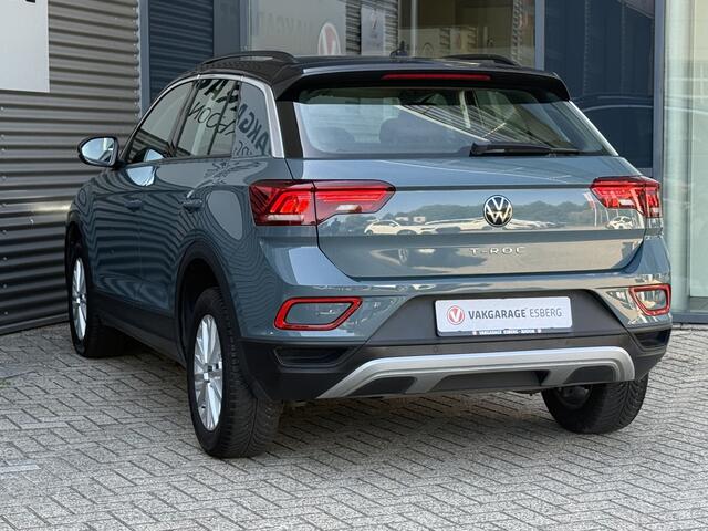 Volkswagen T-Roc 1.5 TSI Life Business DSG,LED,NAV,ACC